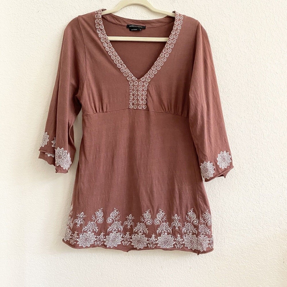 BCBGMAXAZRIA Womens Tunic Top SZ M Brown Embroidered Floral Short Sleeve‎ Cotton